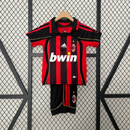 Camiseta + Short Milan 06/07 Retro Niños