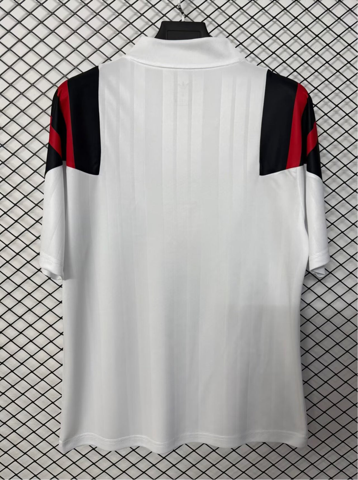 Camiseta Colo-Colo 2026/27 EQT White Adultos