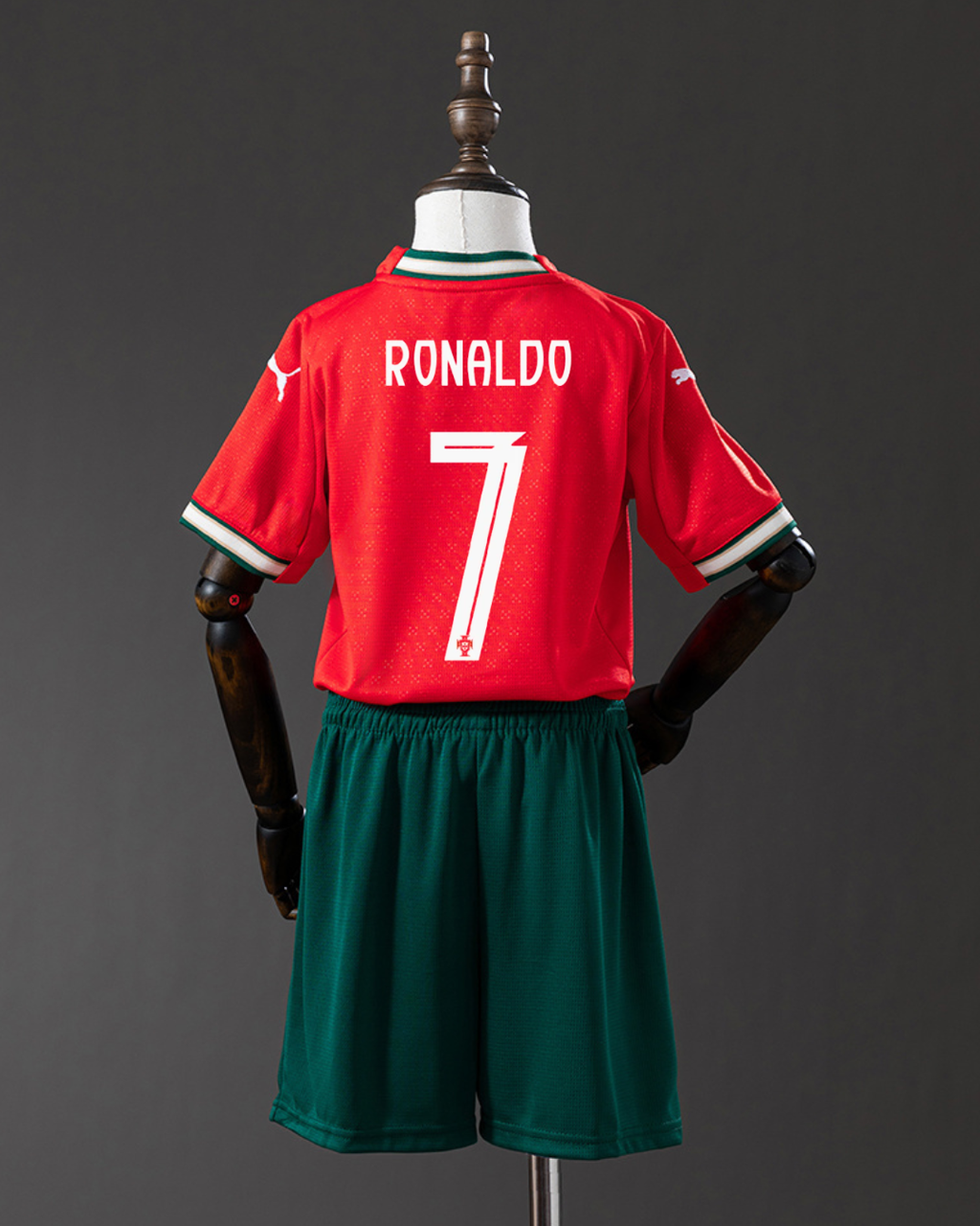 Camiseta + Short Portugal 25/26 Niños CRISTIANO RONALDO 7