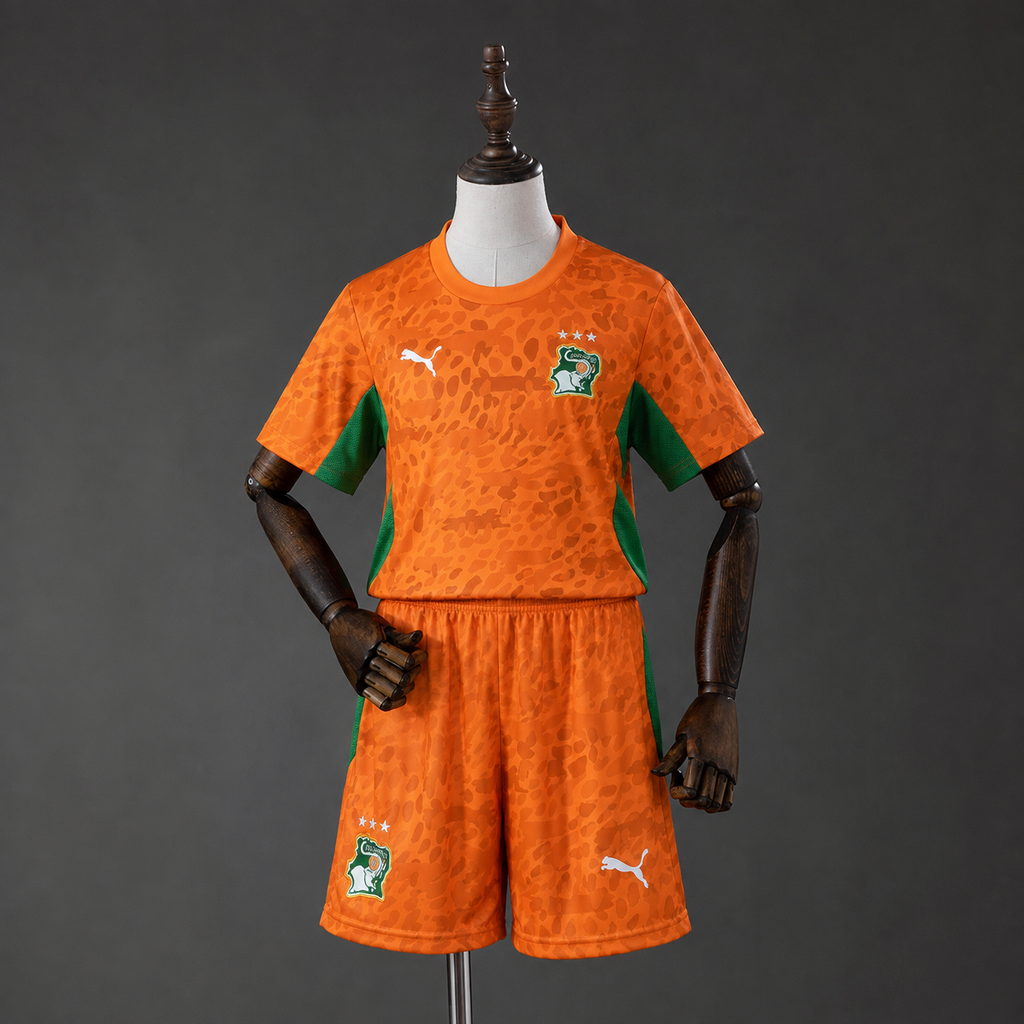 Camiseta + Short Costa de Marfil Local 26/27 Niños