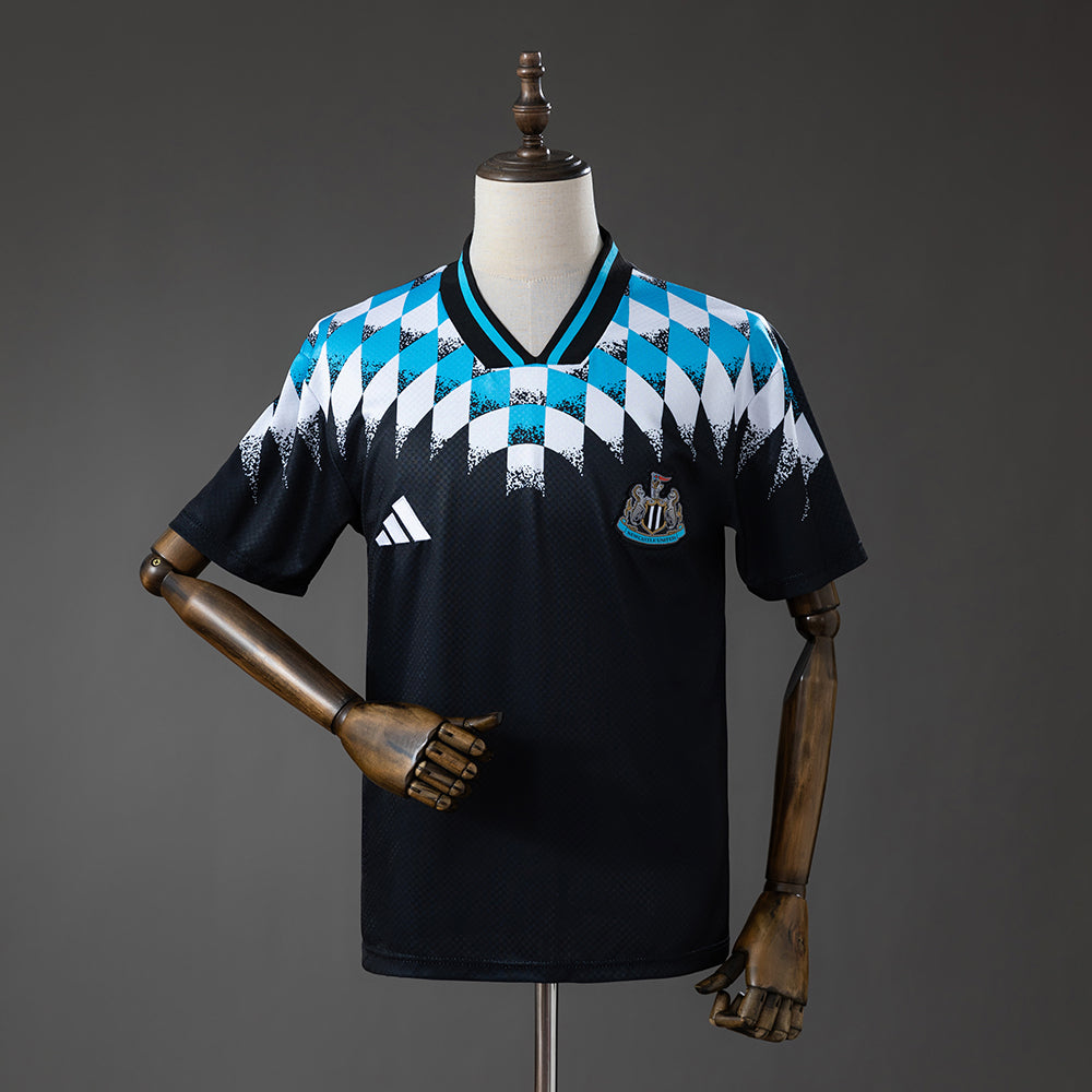 Camiseta Newcastle Edición Especial 26/27 Adultos
