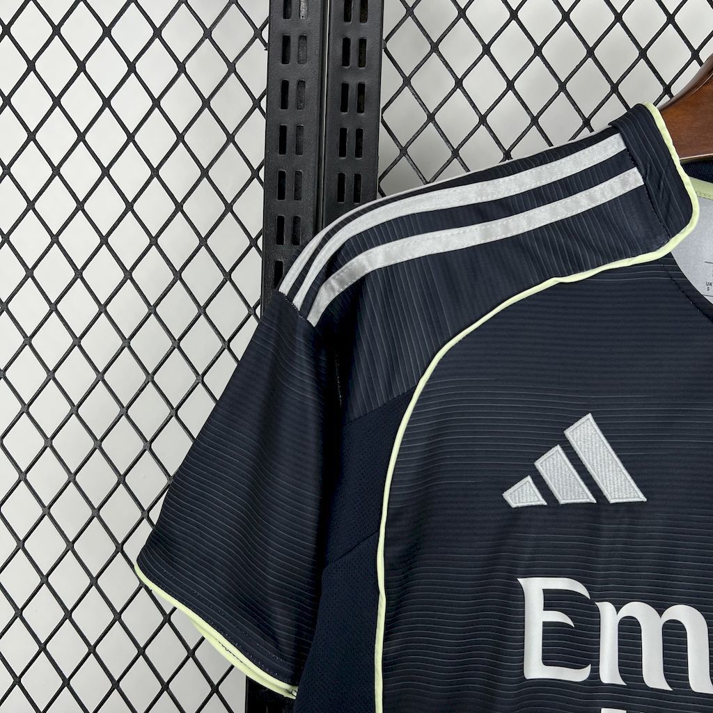 Camiseta Real Madrid Visitante 25/26 Adultos