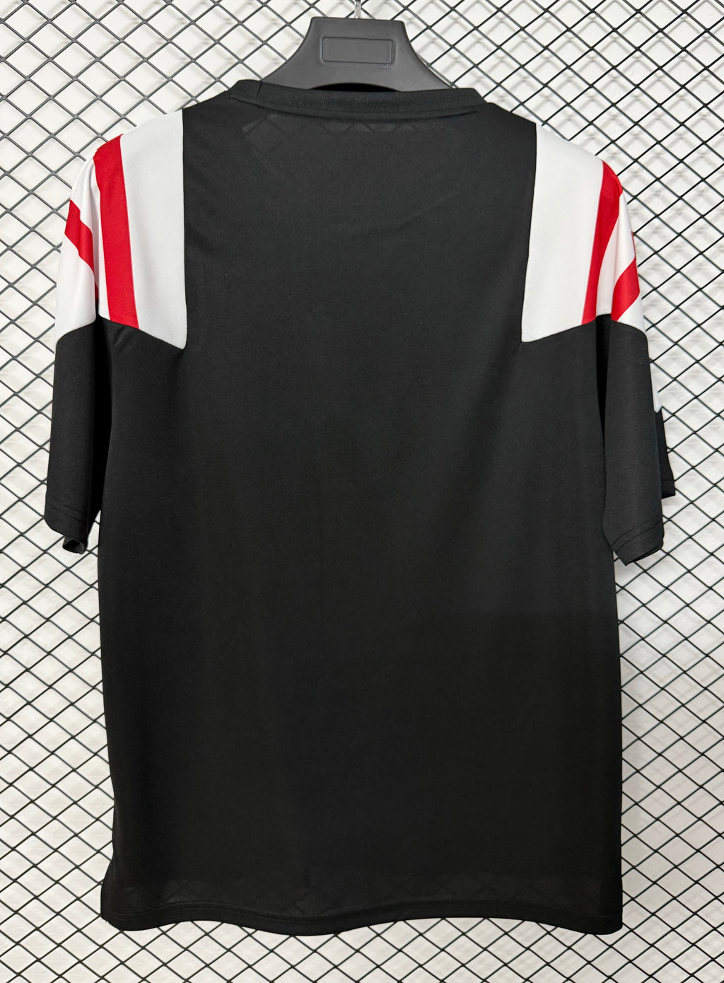 Camiseta Colo-Colo 2026/27 EQT Black Adultos