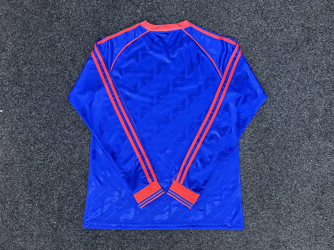 Camiseta Universidad de Chile Versión Clasic 26/27 Adultos Manga Larga