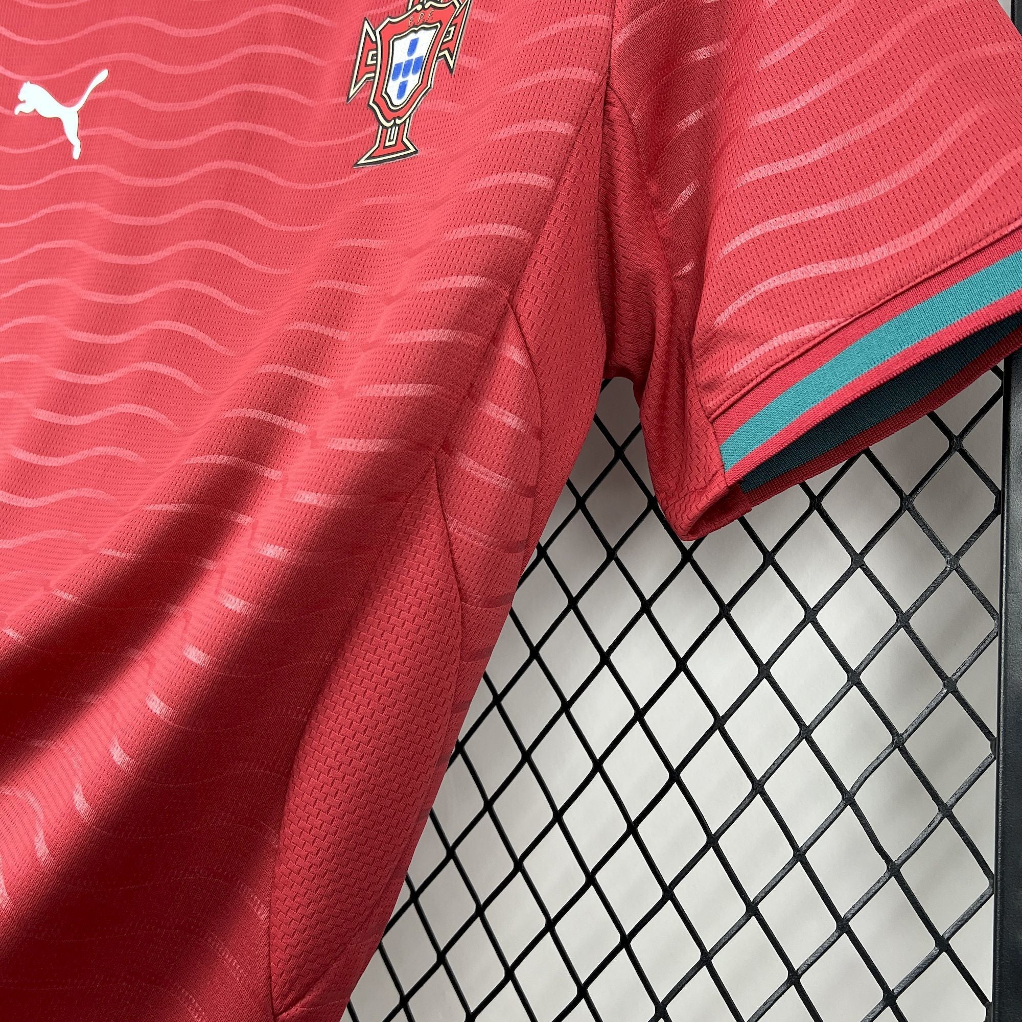 Camiseta Portugal Local 26/27 Adultos Manga Larga