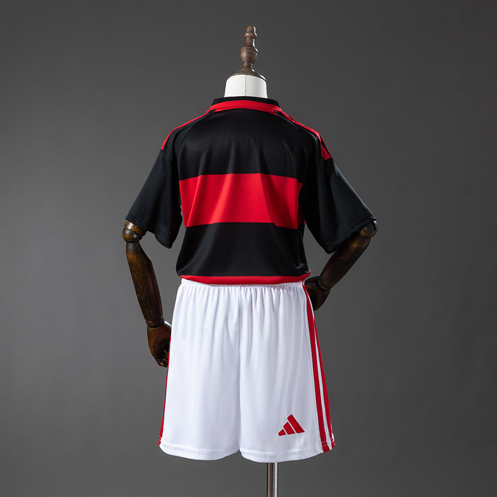 Camiseta + Short Flamengo Local 26/27 Niños