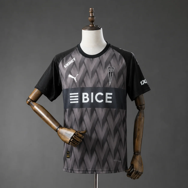 Camiseta Universidad Católica Cuarta Equipación 26/27 Adultos